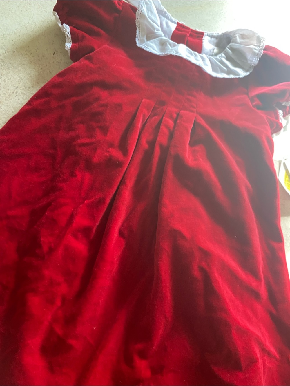 Edgehill Collection Red Velvet Dress with White Lace Collar - Picture 3 of 8